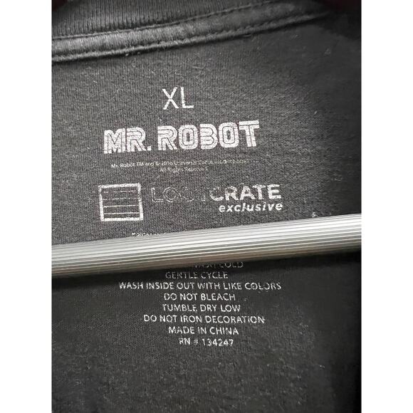 Mr. Robot FSociety creepy face black tee sz XL - Picture 4 of 4
